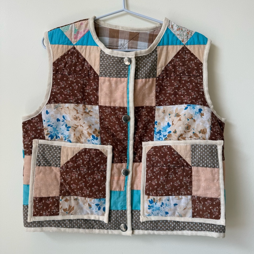 ⭐️ 12. Handmade Quilted Vest -MEADOW- Vintage Patchwork Upcycle